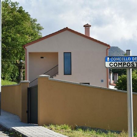 Apartamentos Compostela Lobios Bagian luar foto