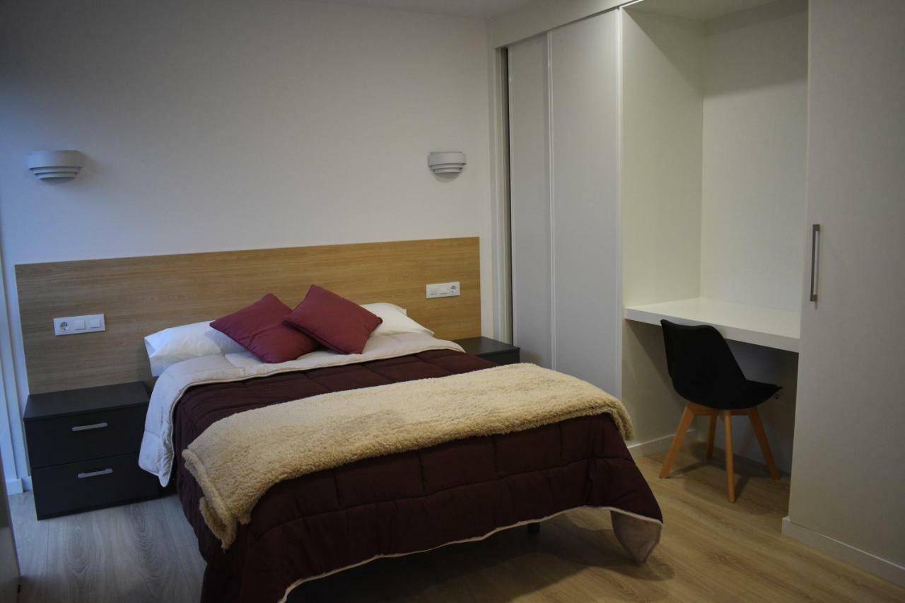 Apartamentos Compostela Lobios Bagian luar foto