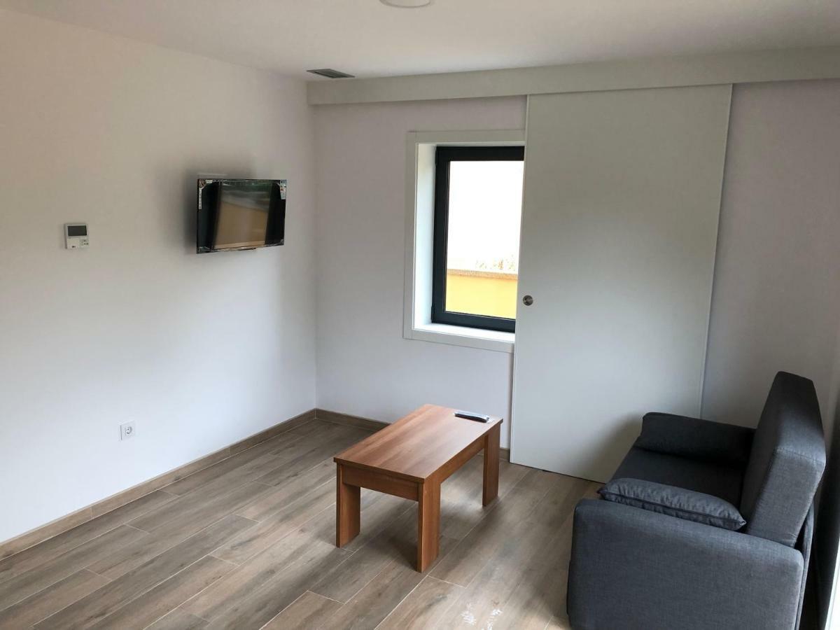 Apartamentos Compostela Lobios Bagian luar foto